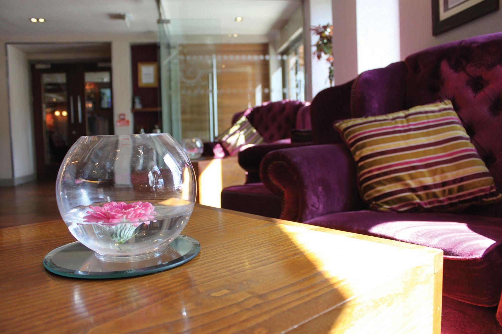 Lynnhurst Hotel Johnstone Kültér fotó